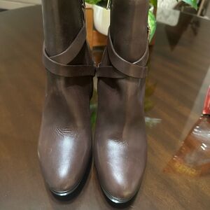 Ralph Lauren Brown Leather Ankle Boots Buckle Heel Size 9 Excellent